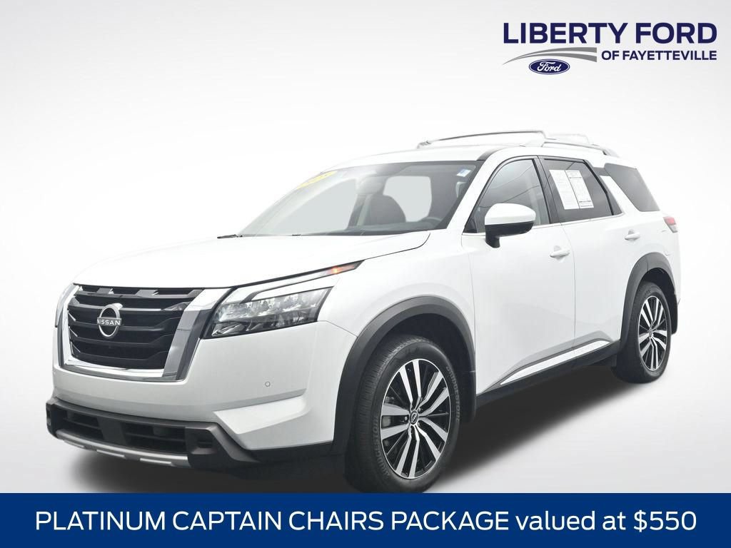 Used 2025 Nissan Pathfinder Platinum