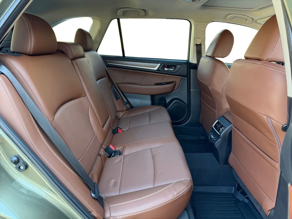 Used 2018 Subaru Outback 3.6R Touring image 20