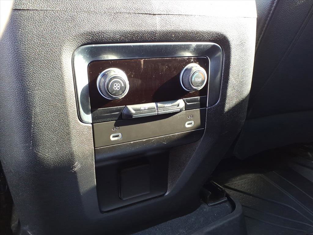 Used 2023 Chevrolet Tahoe LS image 14