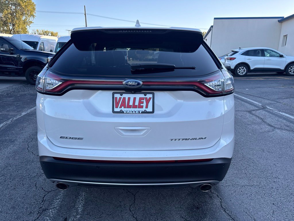 Certified 2017 Ford Edge Titanium w/ Equipment Group 301A FWD image 5