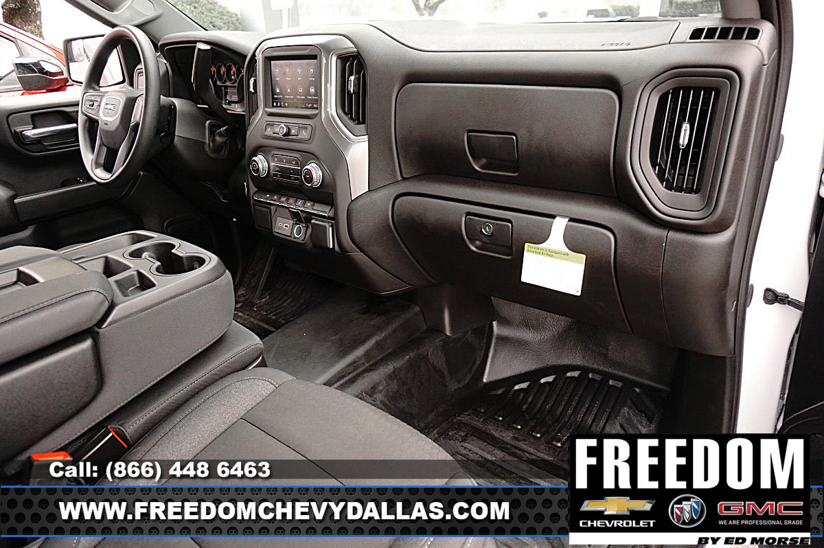 New 2024 GMC Sierra 1500 Pro w/ Trailering Package image 12