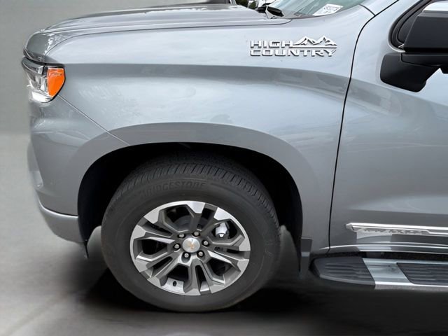 Used 2024 Chevrolet Silverado 1500 High Country image 10