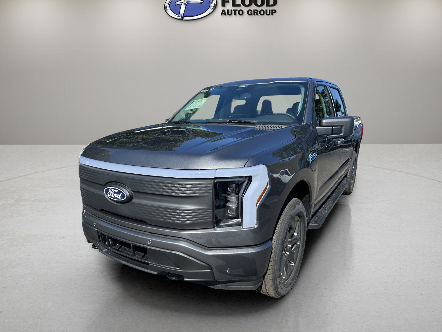 New 2025 Ford F150 Lightning Flash image 3