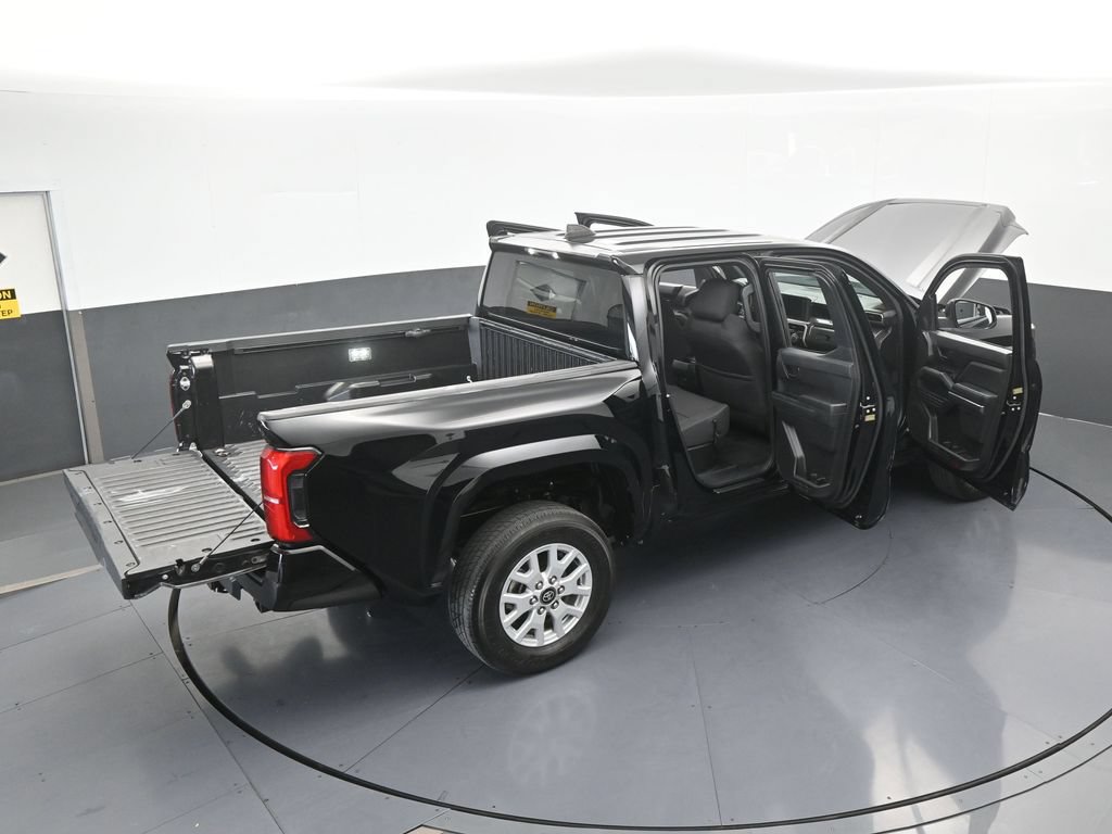 Used 2025 Toyota Tacoma SR5 RWD image 58