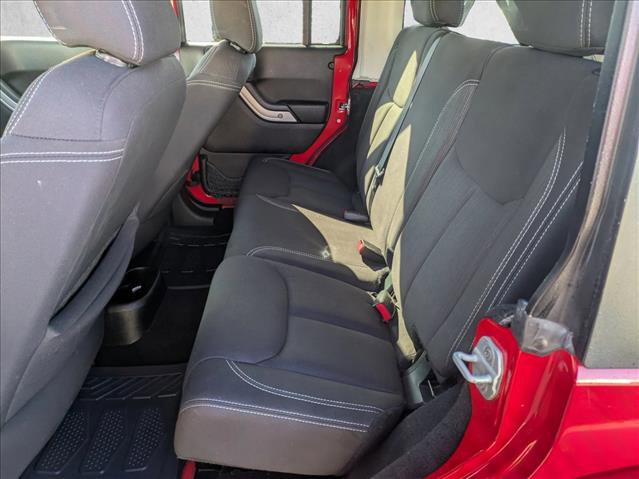 Used 2013 Jeep Wrangler Unlimited Sahara w/ Max Tow Pkg image 15