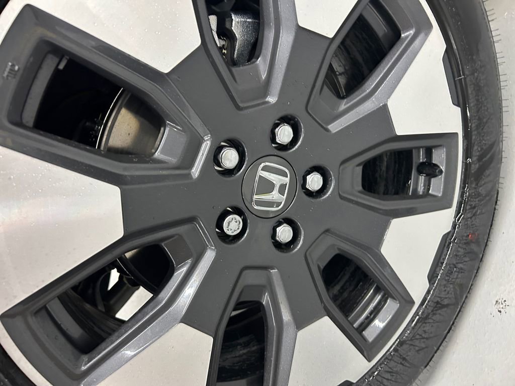 New 2026 Honda Pilot Touring image 18