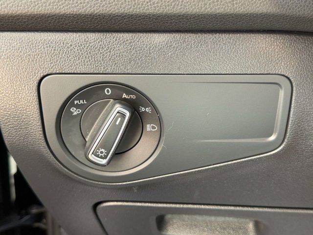 Certified 2023 Volkswagen Tiguan SEL R-Line AWD/4WD image 22