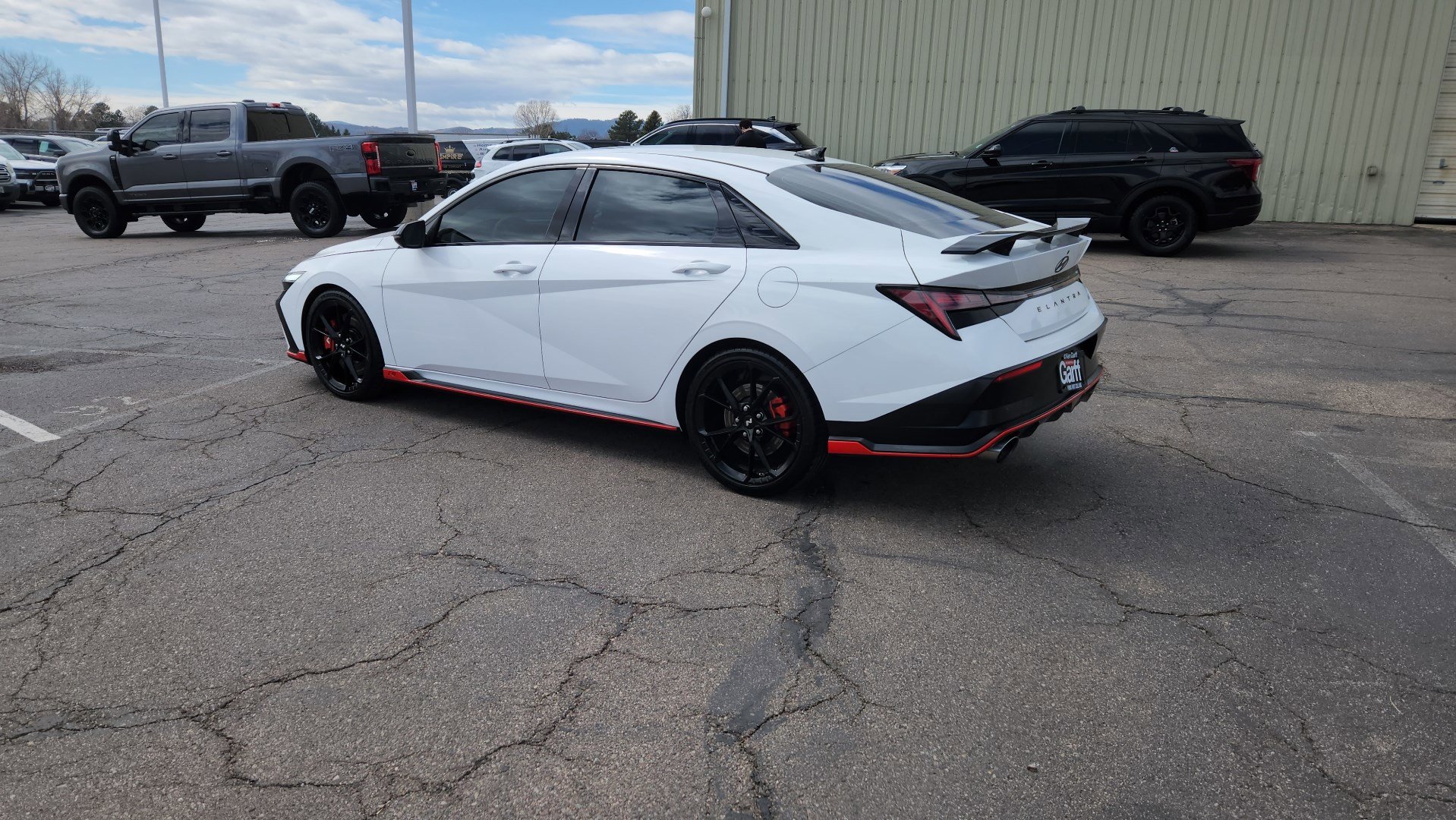 Used 2025 Hyundai Elantra N Base image 9