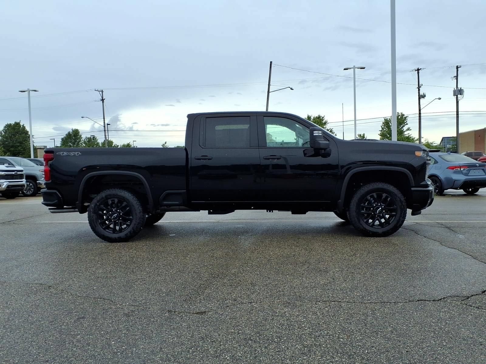 New 2026 Chevrolet Silverado 2500 Custom w/ Custom Convenience Package AWD/4WD image 17