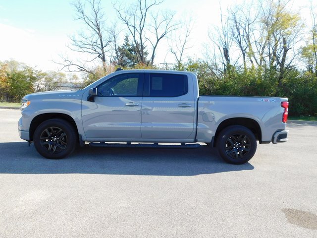 Used 2024 Chevrolet Silverado 1500 RST w/ Protection Package image 9