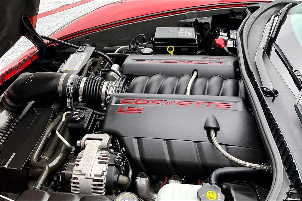 Used 2006 Chevrolet Corvette Coupe w/ Roof Package image 26