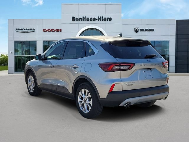 Used 2023 Ford Escape Active FWD image 4