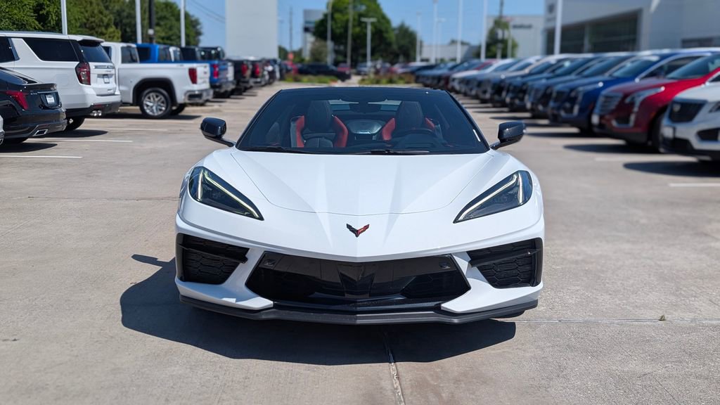 Used 2023 Chevrolet Corvette Stingray Preferred Conv w/ Z51 Performance Package RWD image 3