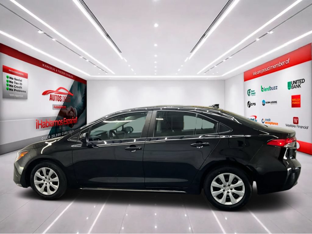 Used 2024 Toyota Corolla LE FWD image 5