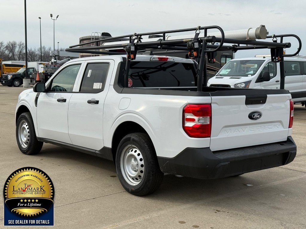 Used 2025 Ford Maverick XL w/ Equipment Group 102A AWD/4WD image 7