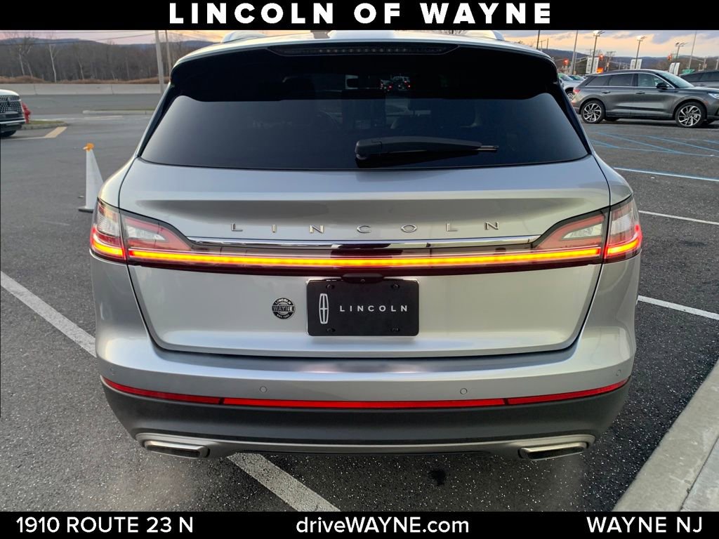 Certified 2022 Lincoln Nautilus AWD image 4