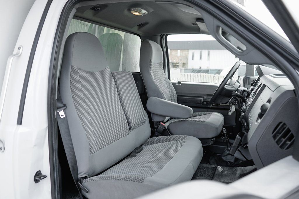 Used 2016 Ford F650 2WD Regular Cab Super Duty image 36