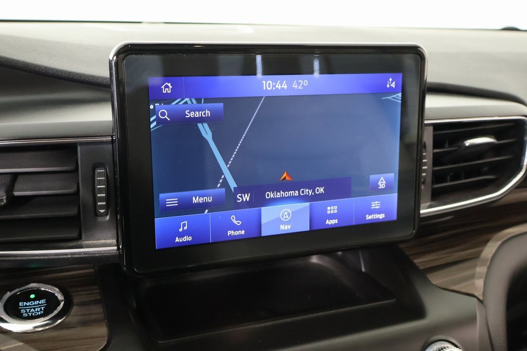 Used 2020 Ford Explorer Limited w/ Class III Trailer Tow Package image 9