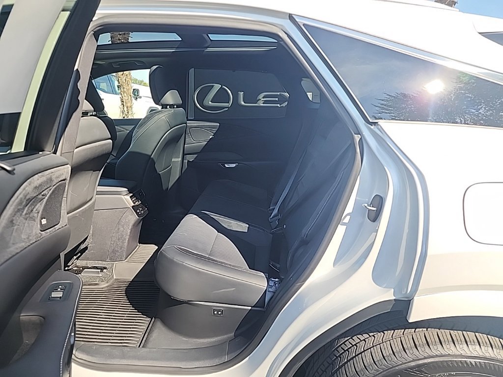 Certified 2025 Lexus RX 350 AWD w/ Convenience Package image 14