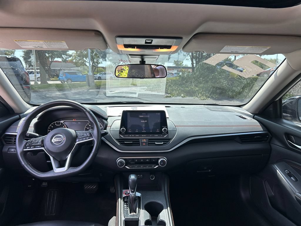 Used 2021 Nissan Altima 2.0 SR FWD image 31
