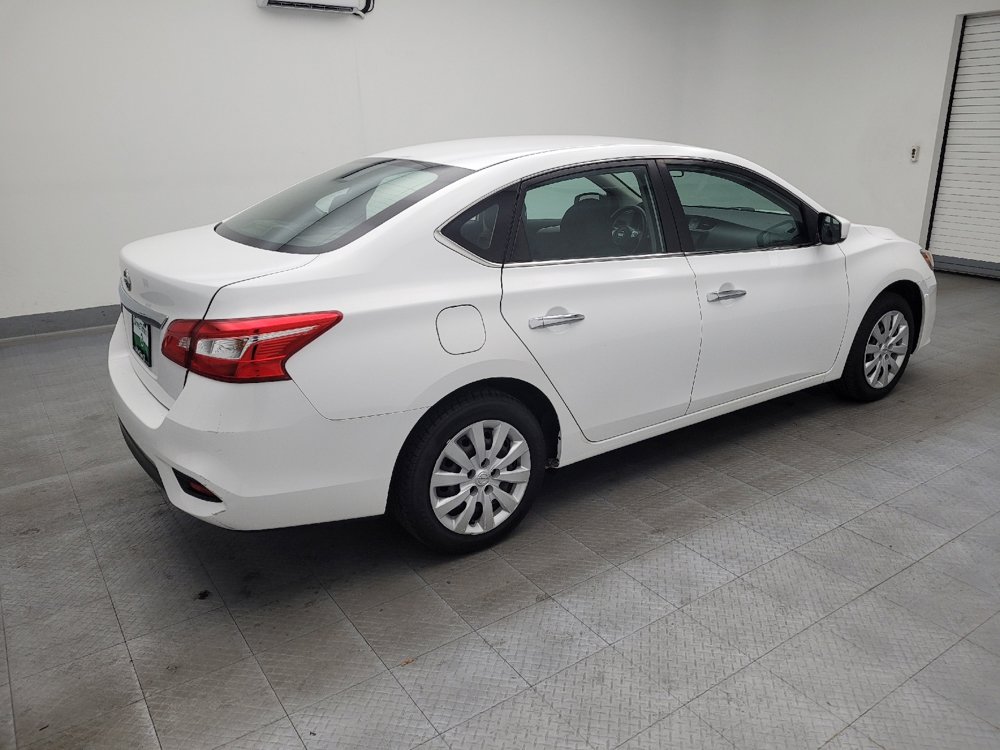 Used 2019 Nissan Sentra S image 10