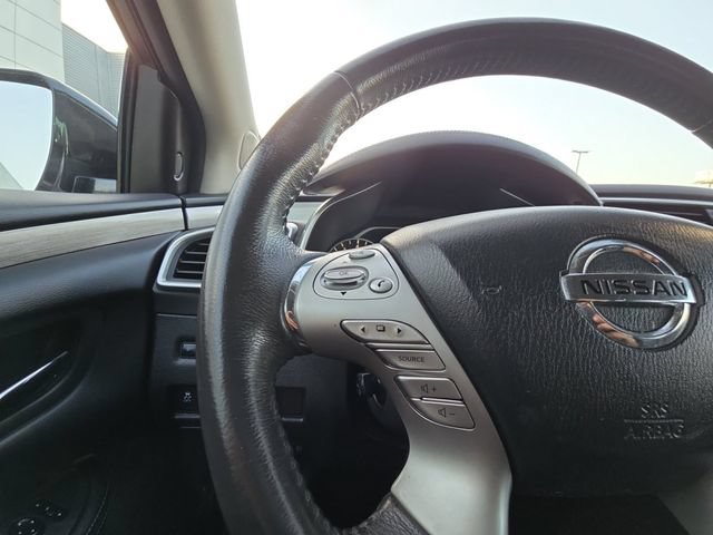 Used 2015 Nissan Murano Platinum w/ Platinum Technology Package FWD image 11