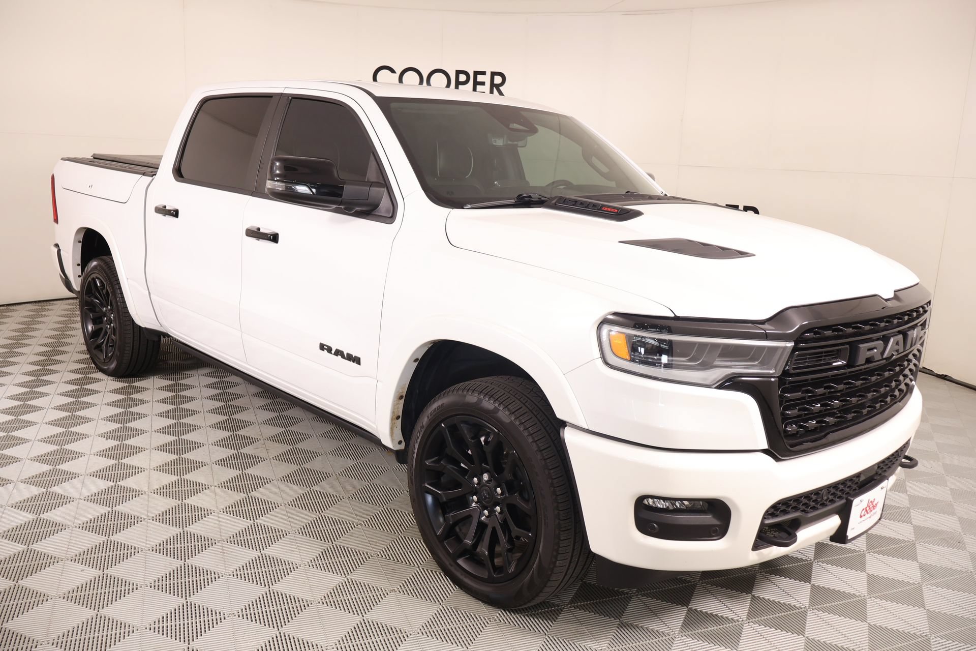 Used 2025 RAM 1500 Limited AWD/4WD 360° Tour