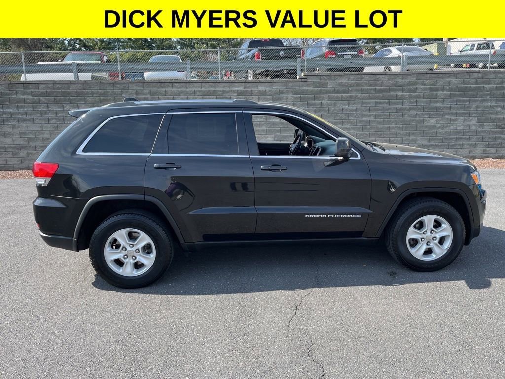 Used 2014 Jeep Grand Cherokee Laredo w/ Quick Order Package 23E AWD/4WD image 3