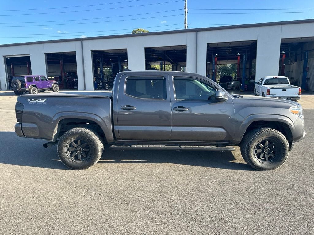 Used 2023 Toyota Tacoma SR AWD/4WD image 6