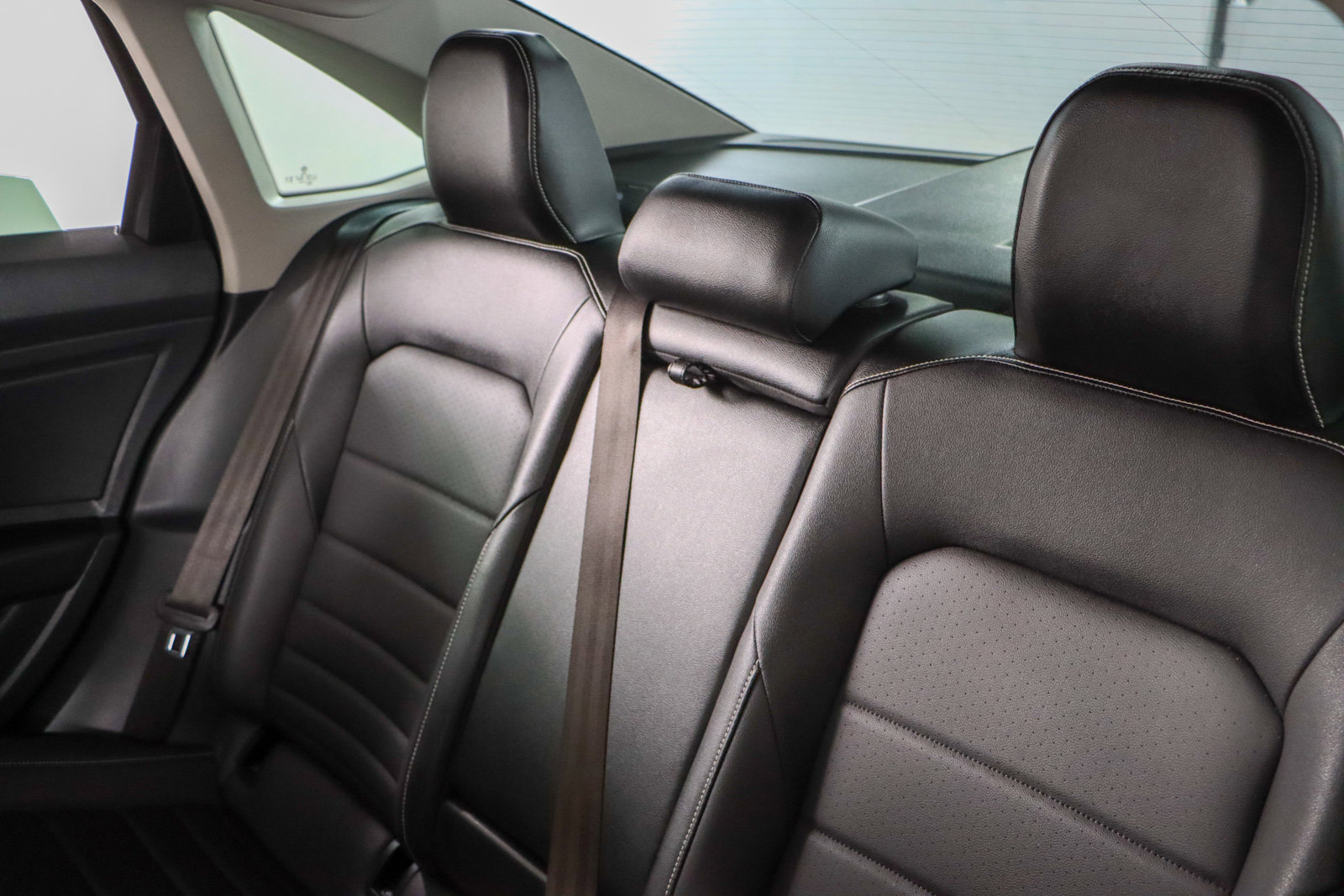 Used 2024 Volkswagen Jetta SE image 25