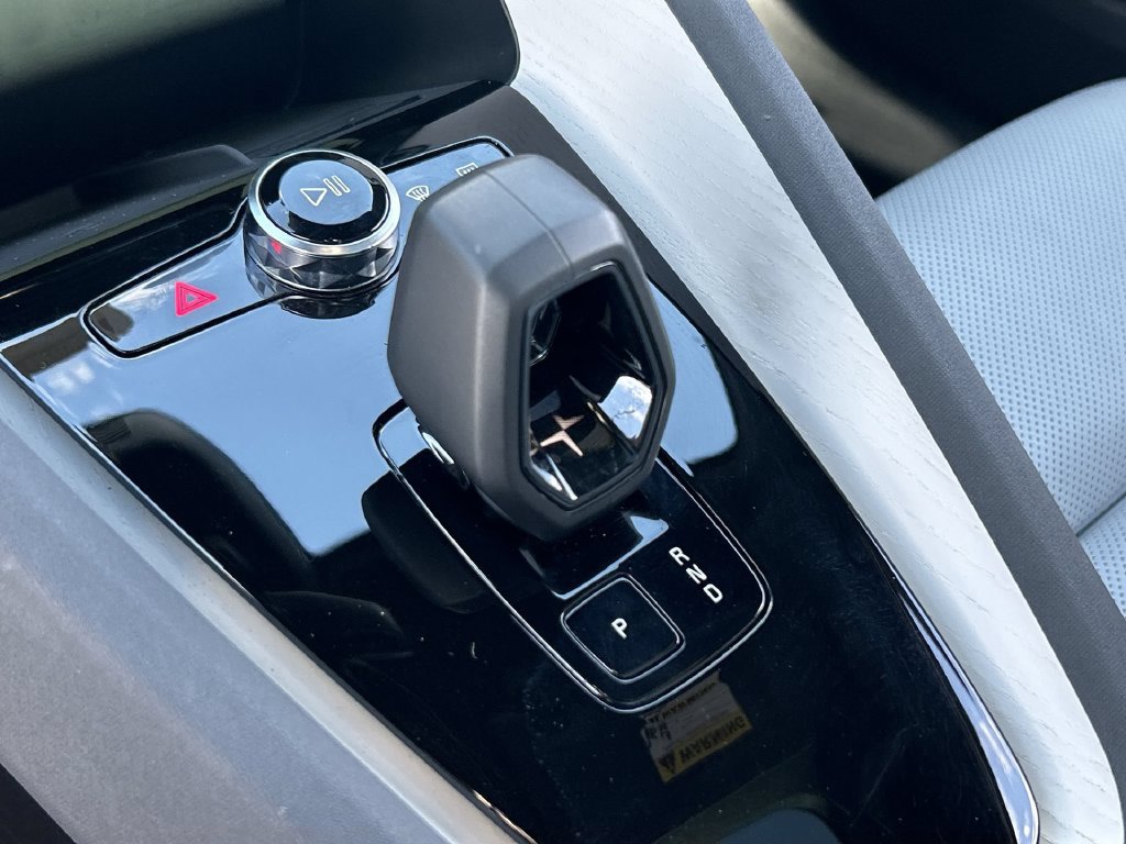 Used 2024 Polestar Polestar 2 AWD/4WD image 12