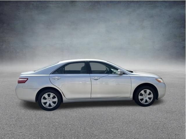 Used 2009 Toyota Camry LE FWD image 9