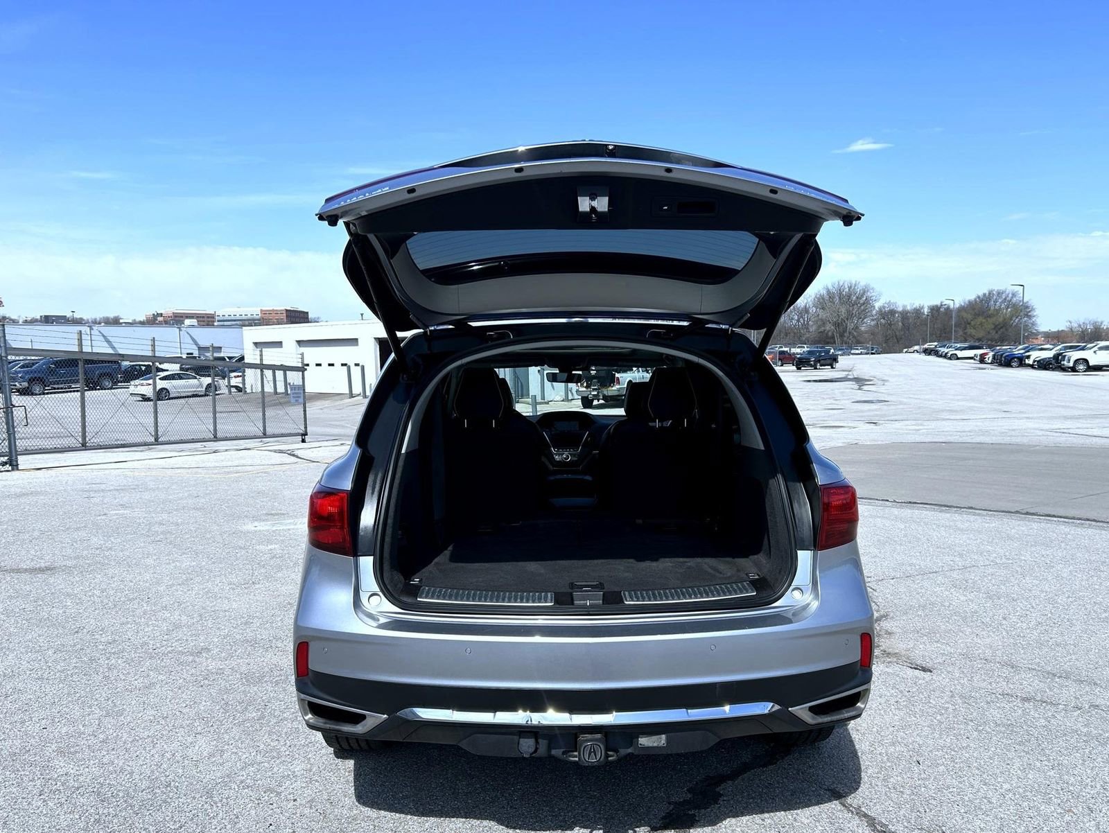 Used 2018 Acura MDX SH-AWD w/ Advance Package image 21