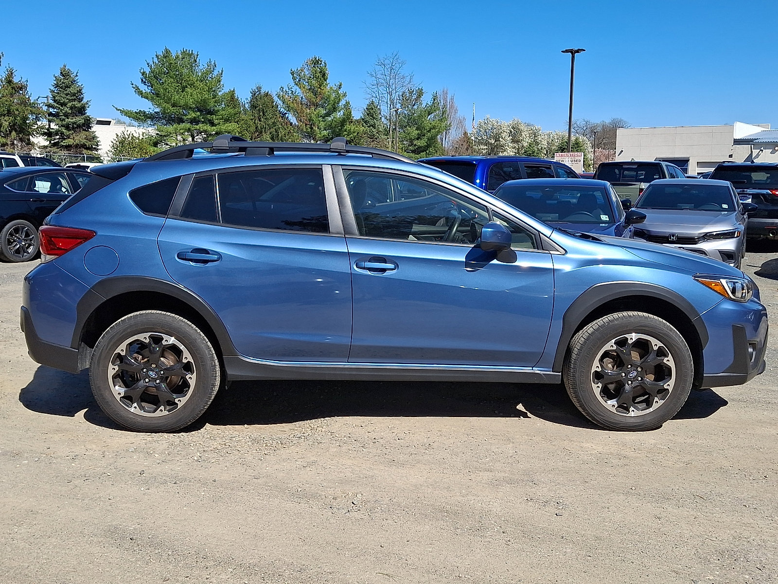 Used 2022 Subaru Crosstrek 2.0i Premium AWD/4WD image 8
