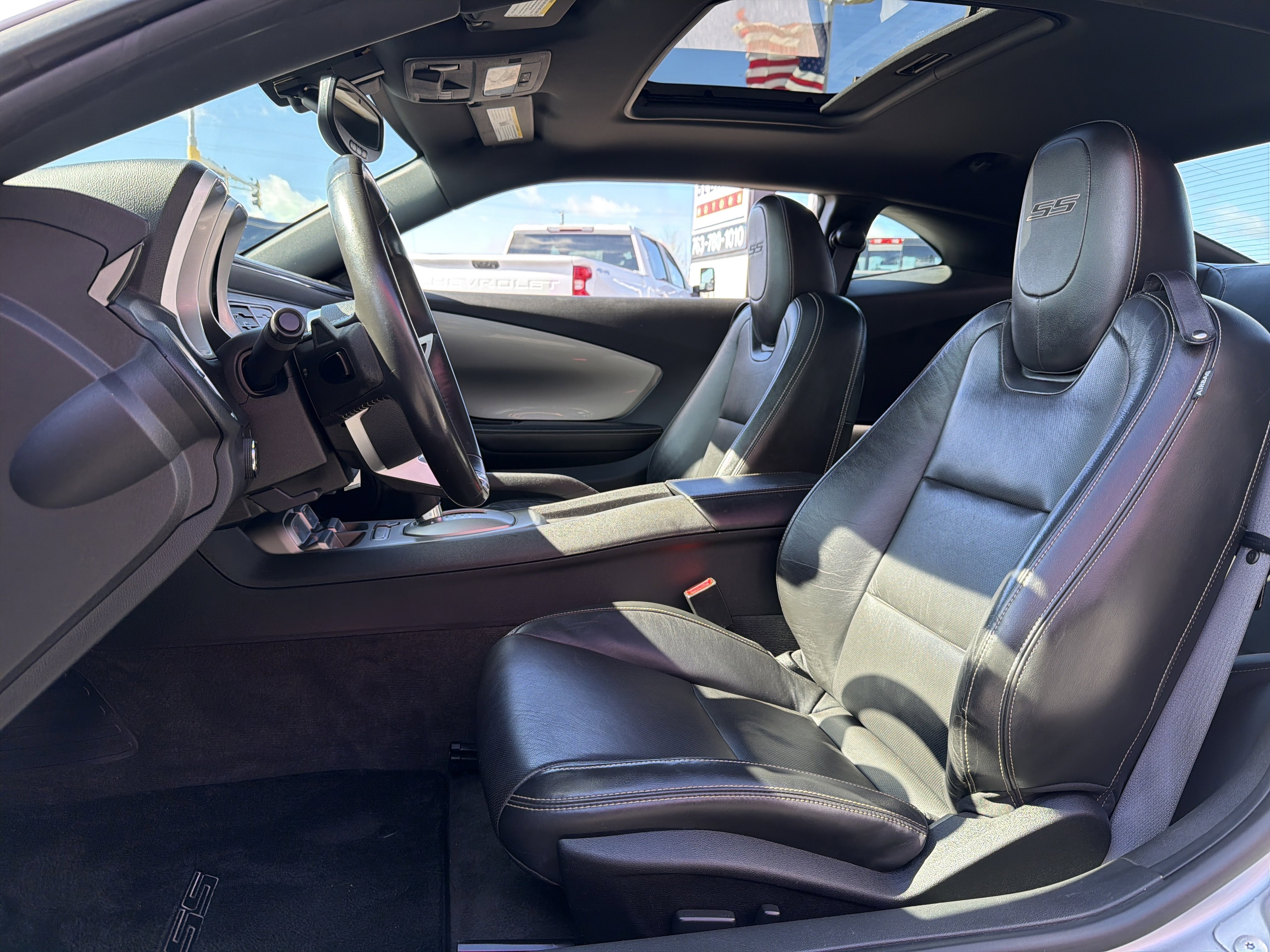 Used 2010 Chevrolet Camaro SS w/ RS Package image 13