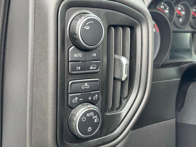Used 2019 Chevrolet Silverado 1500 W/T w/ WT Convenience Package AWD/4WD image 9