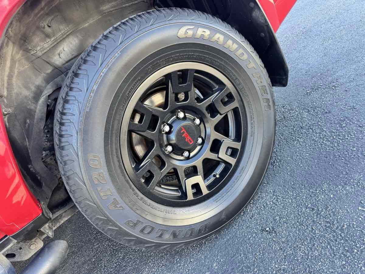 Used 2022 Toyota 4Runner SR5 RWD image 12