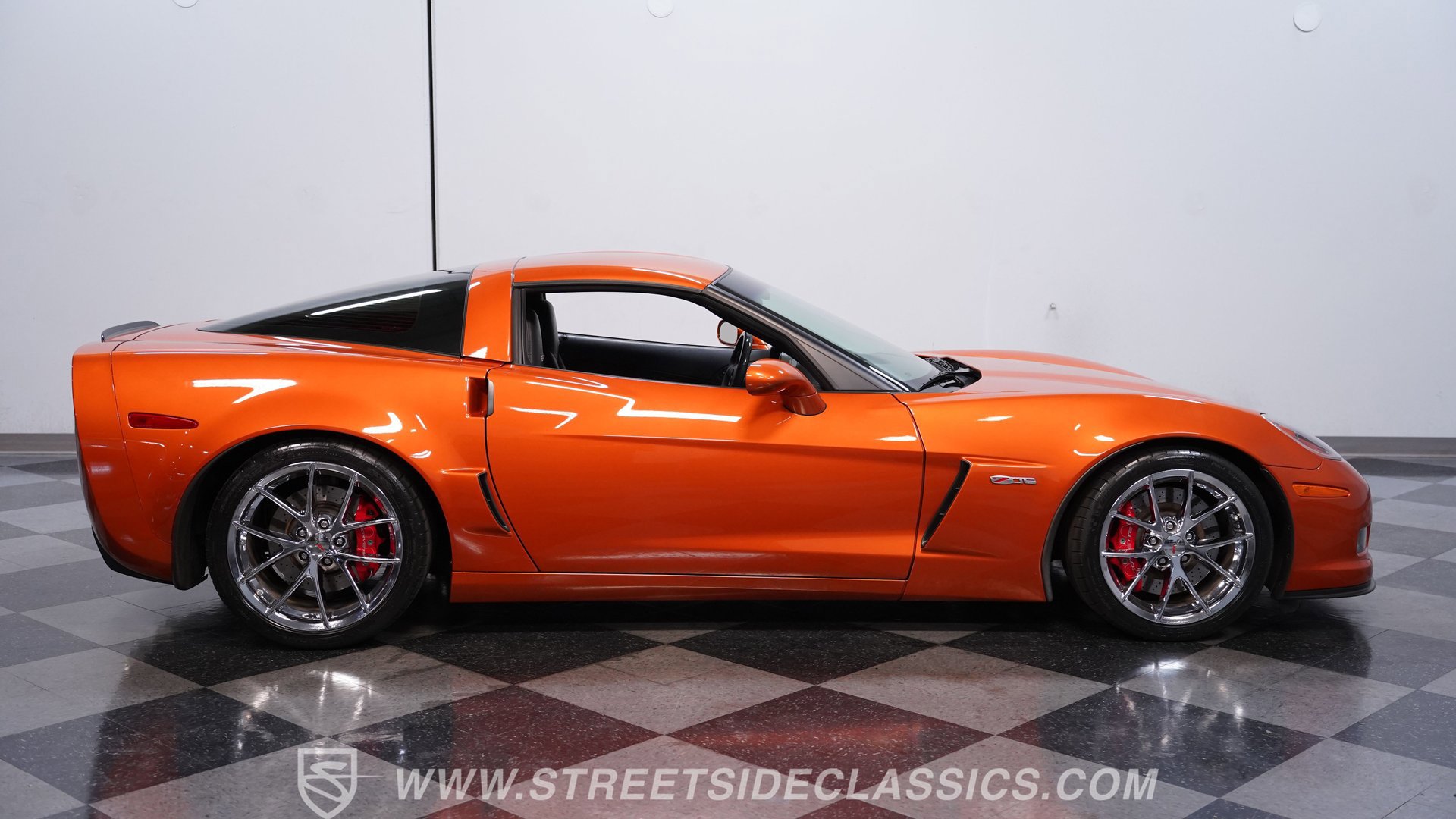 Used 2008 Chevrolet Corvette Z06 w/ Preferred Equipment Group RWD image 13