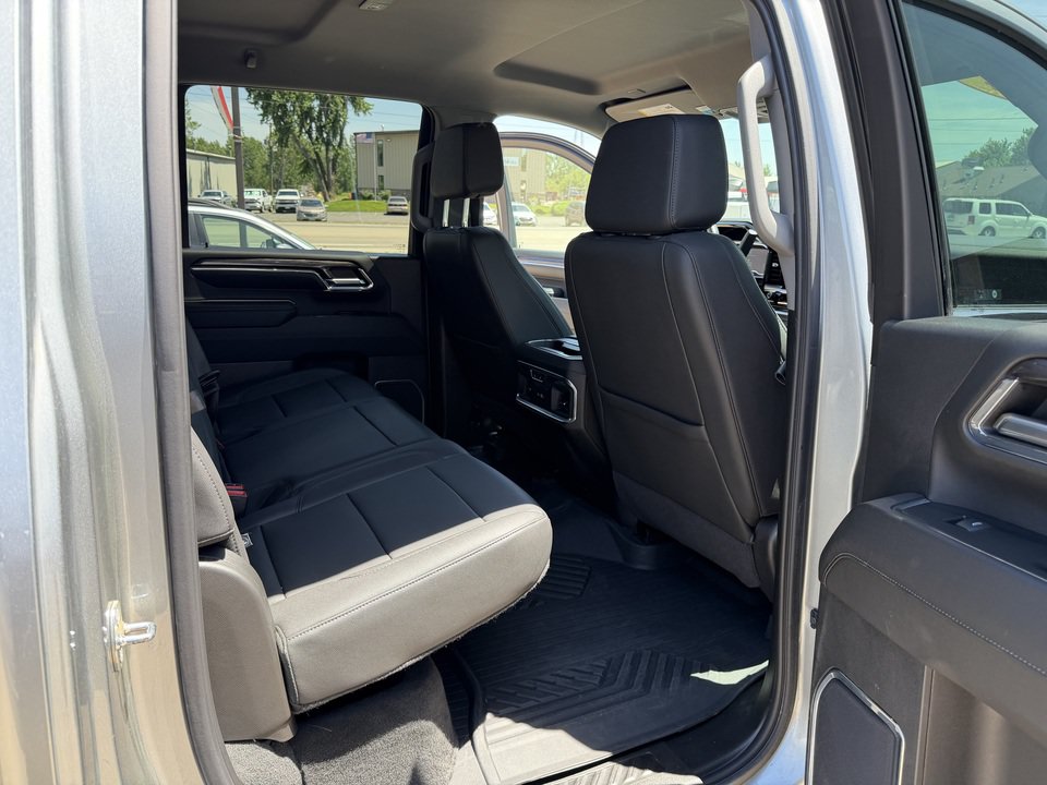 Used 2024 Chevrolet Silverado 2500 LTZ w/ LTZ Plus Package AWD/4WD image 12