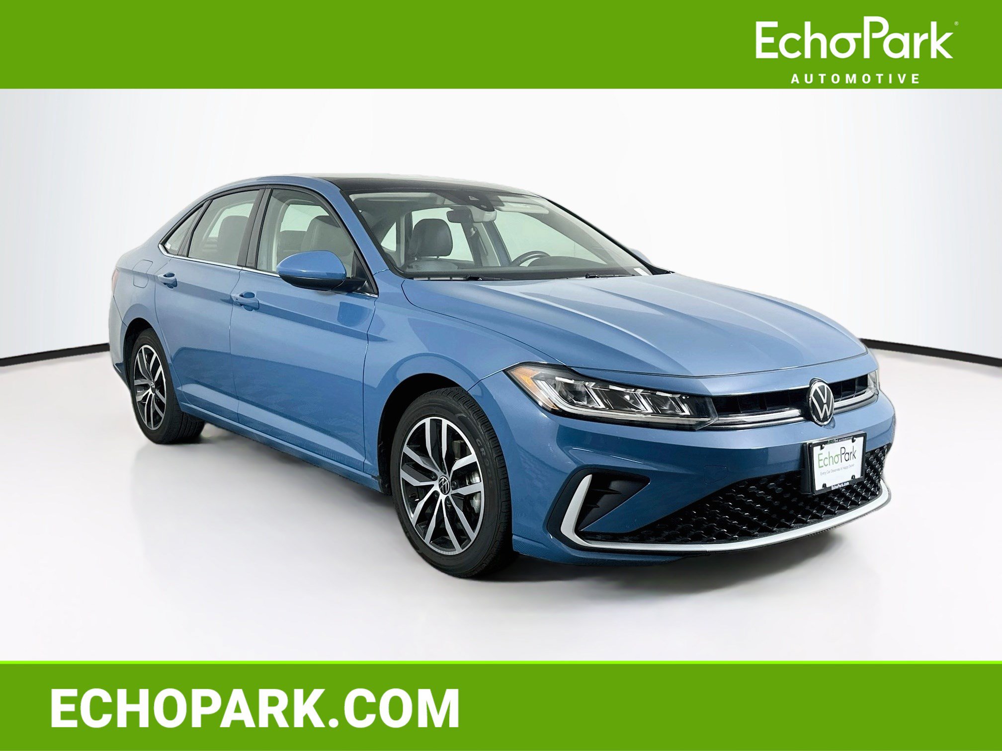 Used 2025 Volkswagen Jetta SE