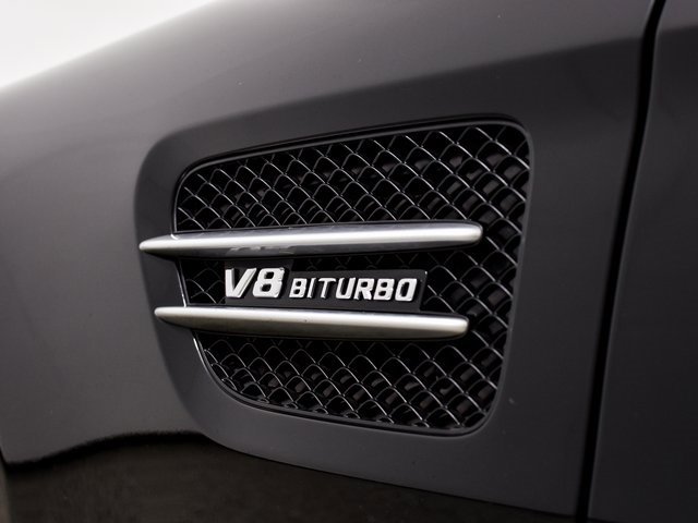 Used 2019 Mercedes-Benz AMG GT image 13