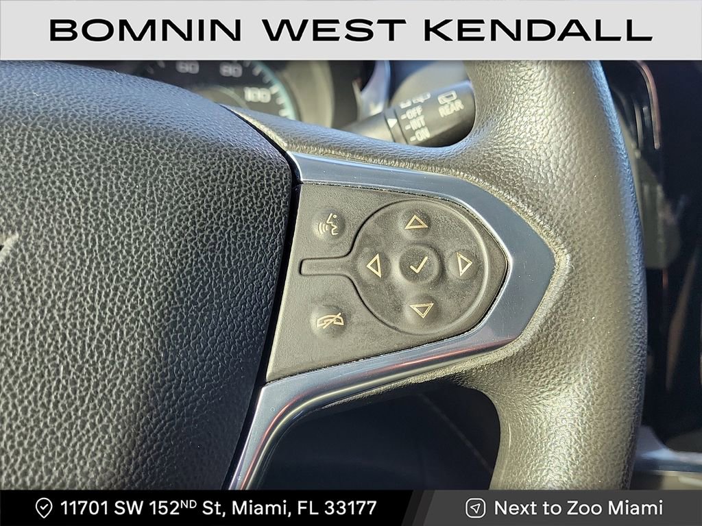 Used 2021 Chevrolet Traverse LS image 12