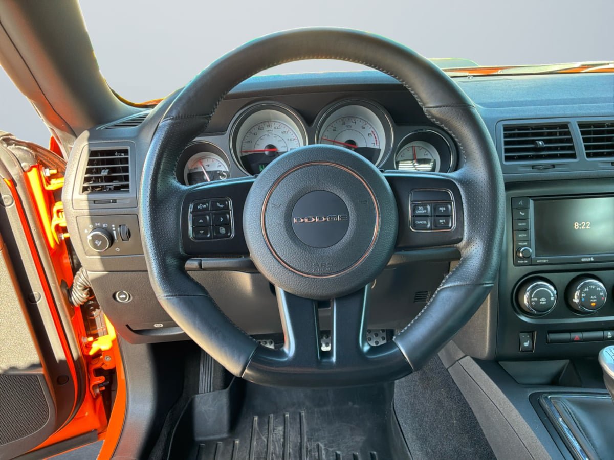 Used 2014 Dodge Challenger R/T RWD image 11