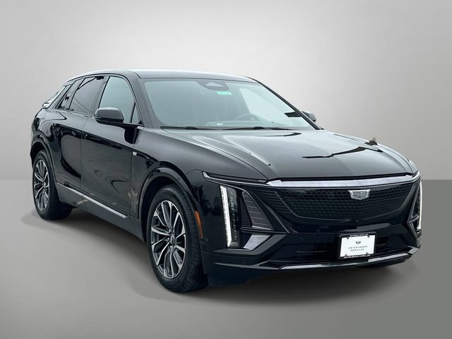 Used 2025 Cadillac Lyriq Sport w/ LPO, Floor Liner Package AWD/4WD image 25