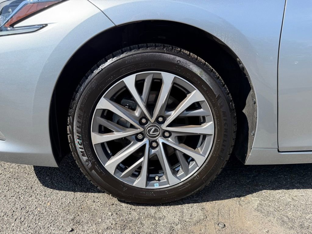 Used 2022 Lexus ES 350 w/ Premium Package FWD image 8