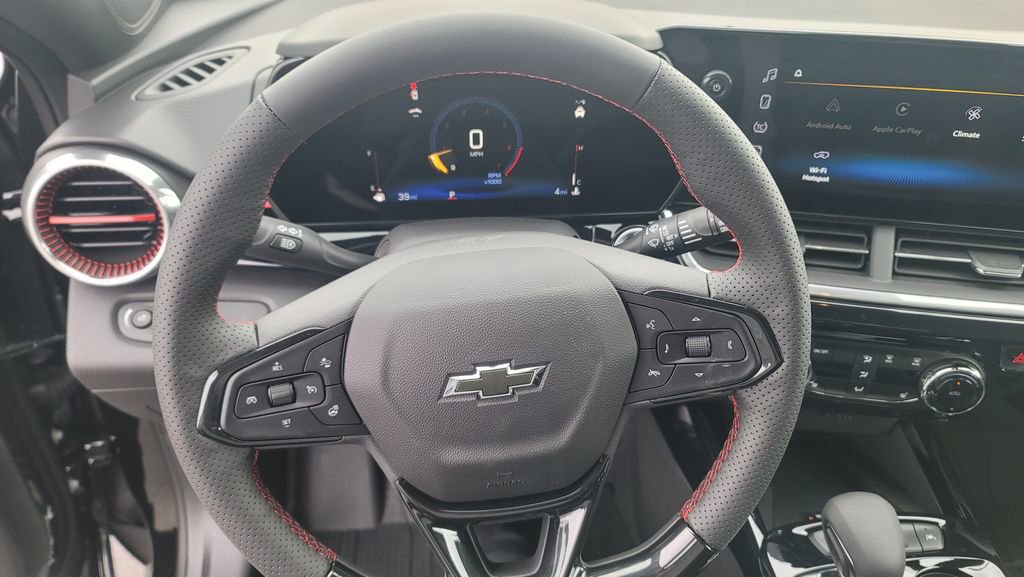 New 2026 Chevrolet Trax RS w/ Sunroof Package image 20