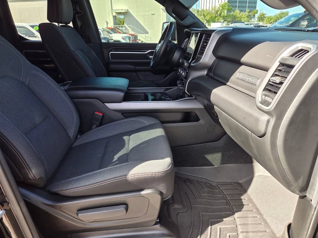 Used 2022 RAM 1500 Big Horn AWD/4WD image 17