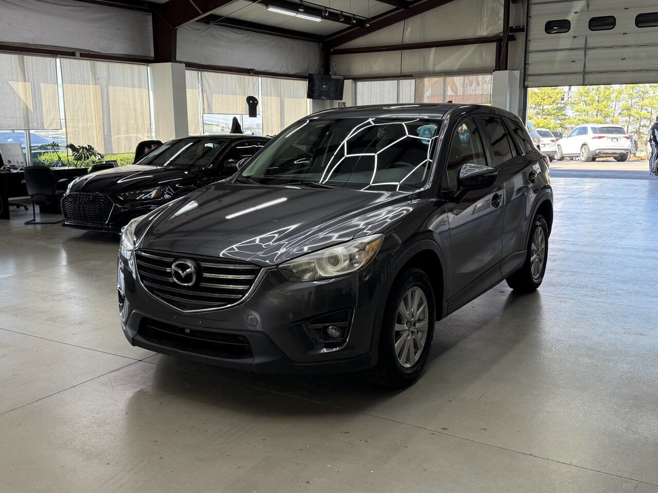 Used 2016 MAZDA CX-5 Touring w/ Bose/Moonroof Package image 4