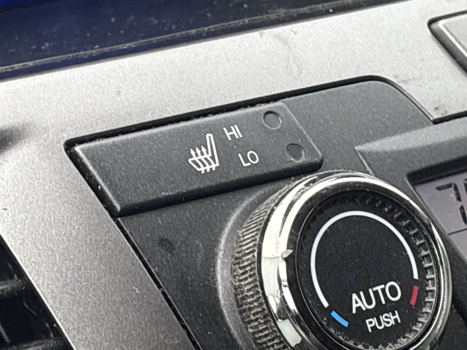 Used 2014 Honda Odyssey Touring Elite image 20