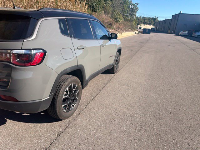 Used 2021 Jeep Compass Trailhawk AWD/4WD image 6